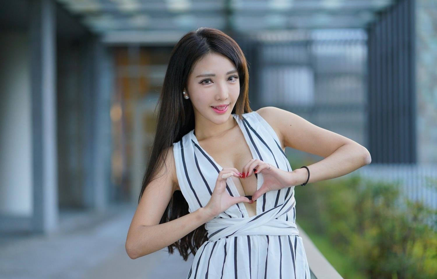 ������ҫ�������ӽ��