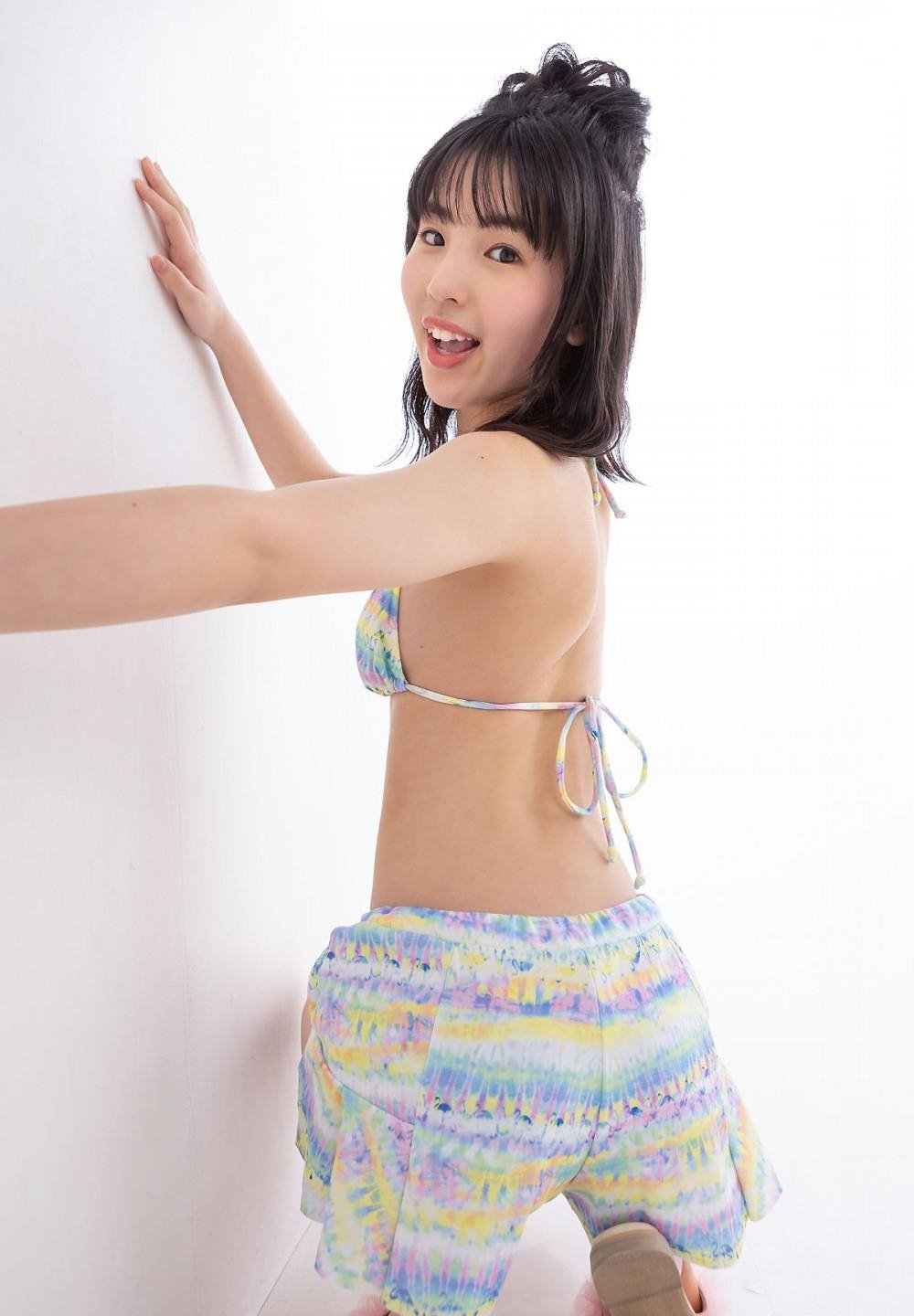 ��ɫ������3