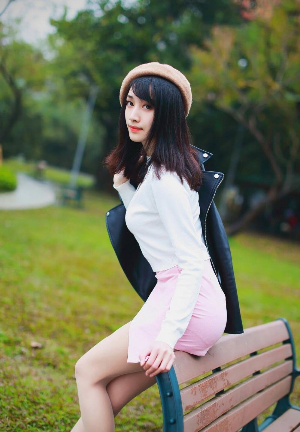 ����Ů���������